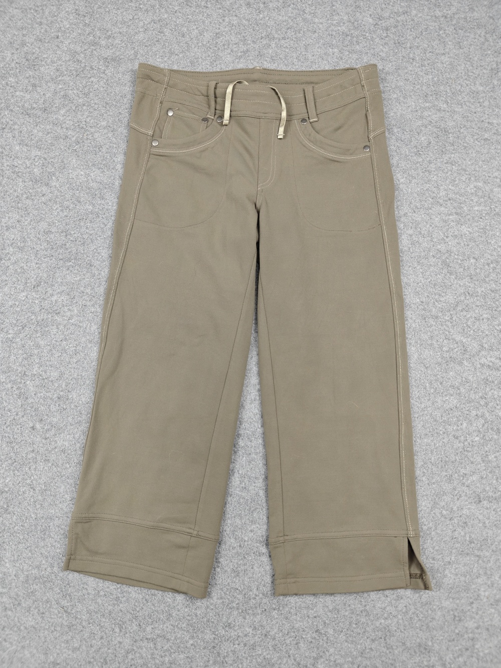 Kuhl Pants Womens 4 Green Capri Twill Stretch Adjustable Waist Pockets Logo